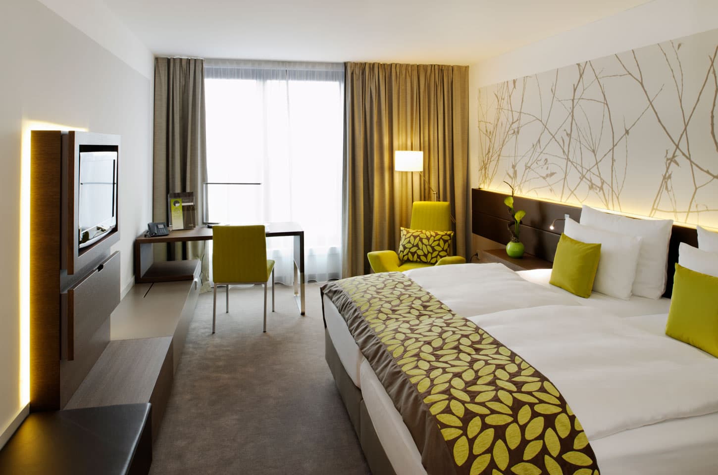 Doppelzimmer im ATLANTIC Congress Hotel Essen mit Sitzbereich