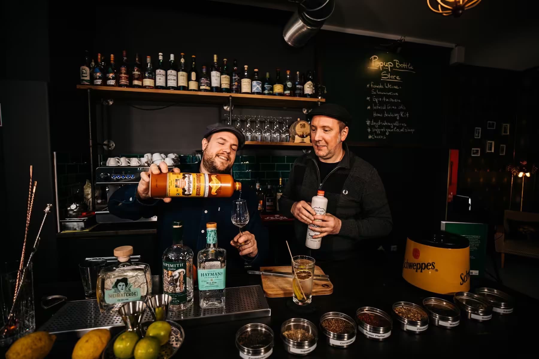 Online gin tasting for a company team event