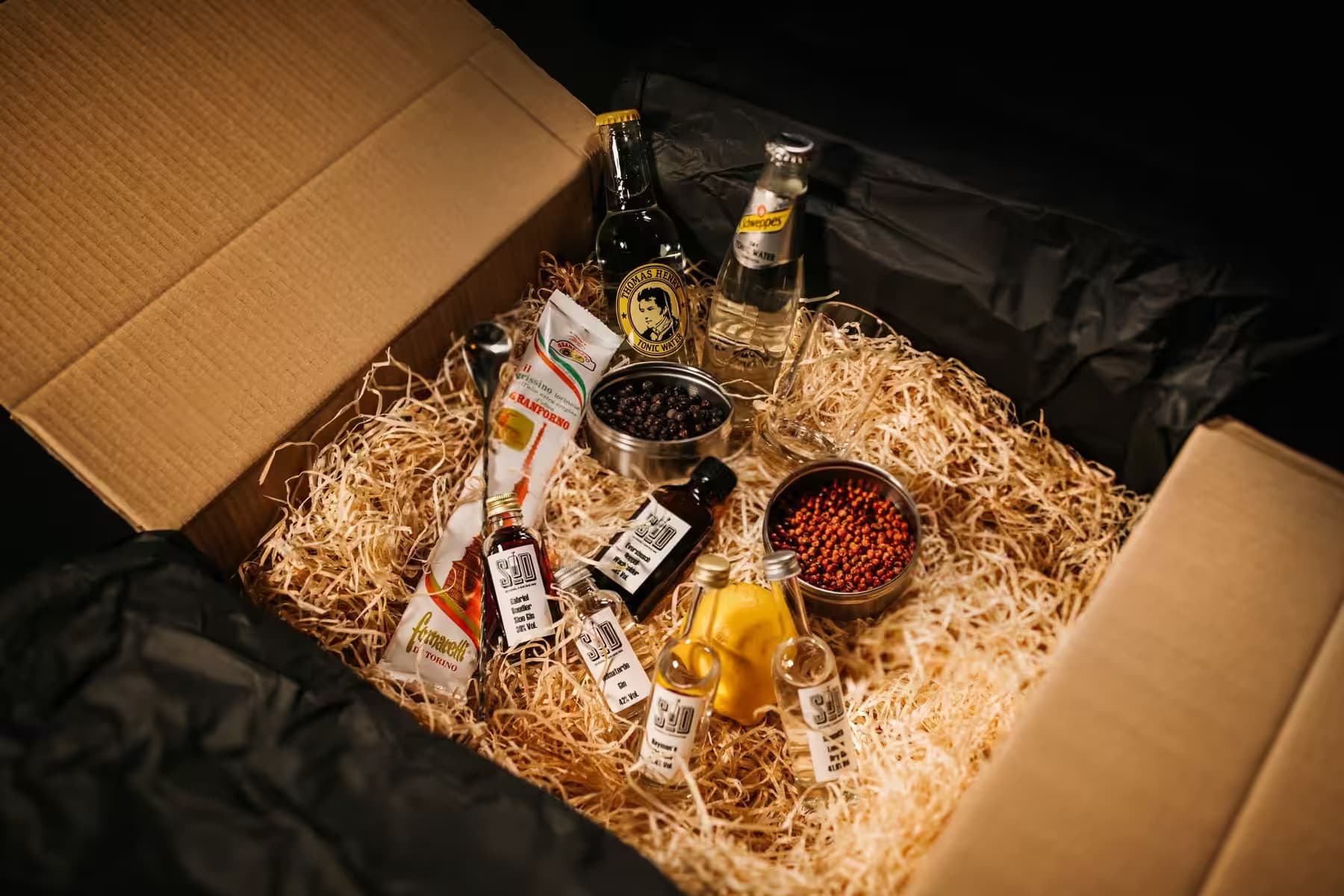 Online gin tasting for a company team event
