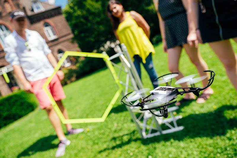 Drone Drohne Rennen Teamevent 01