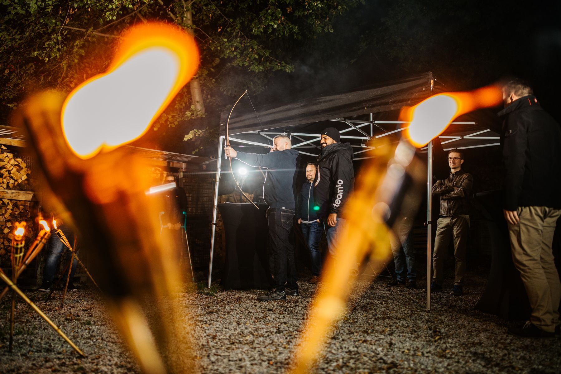 Fackelbogenschießen Teamevent von teamio