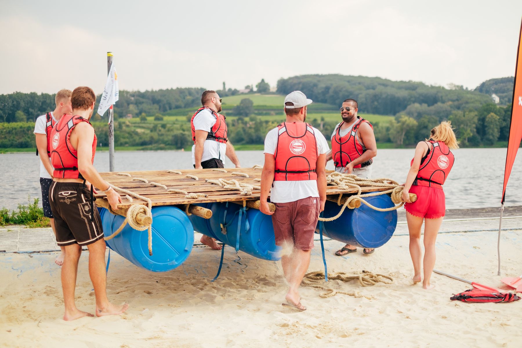 Floß Bau - Teamevent