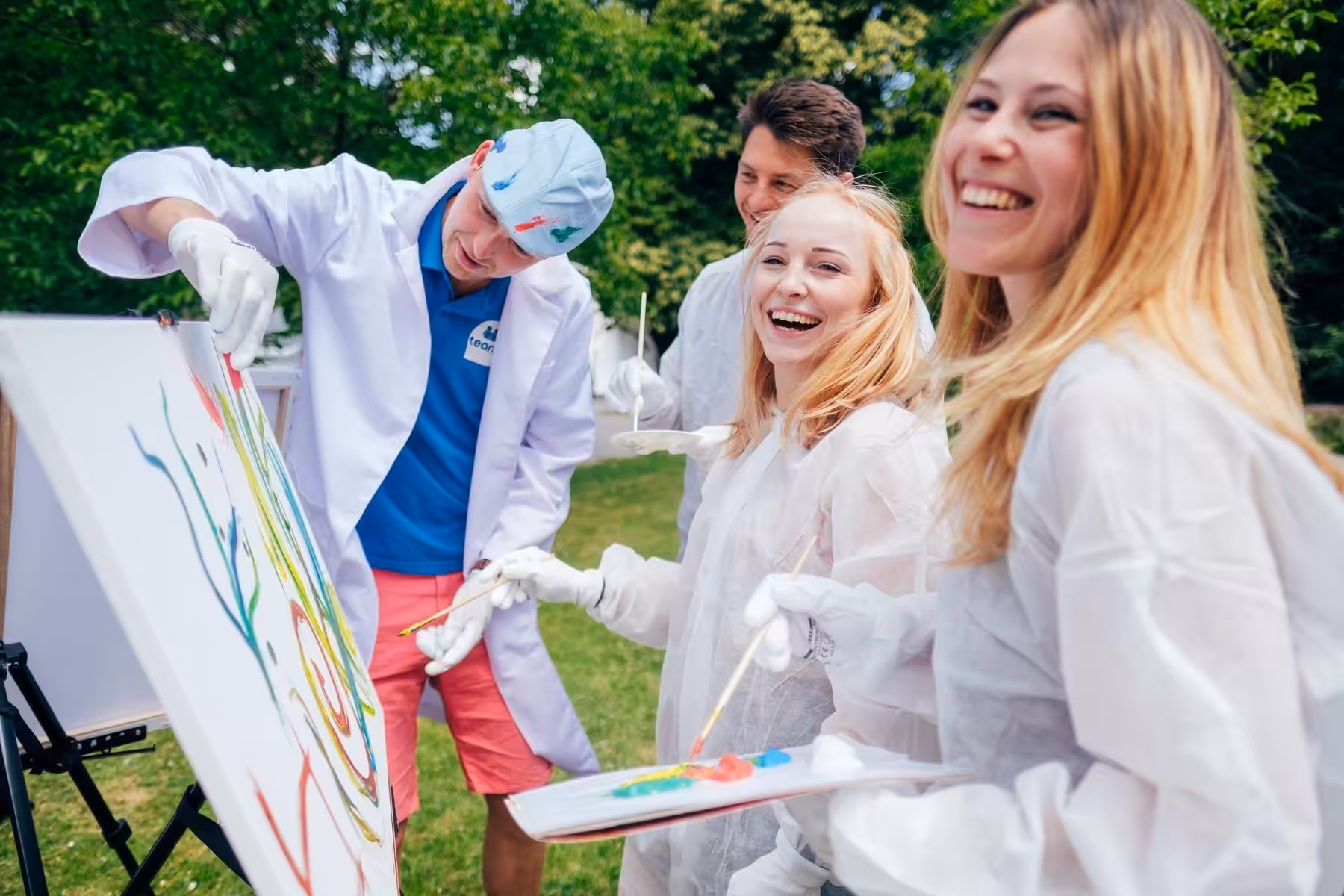 Creative team event for companies